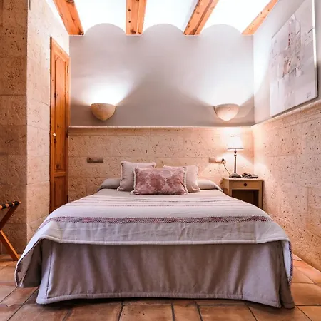Casa Babel 3* Villalonga