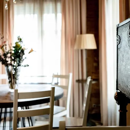 Casa Babel Hotel 3*