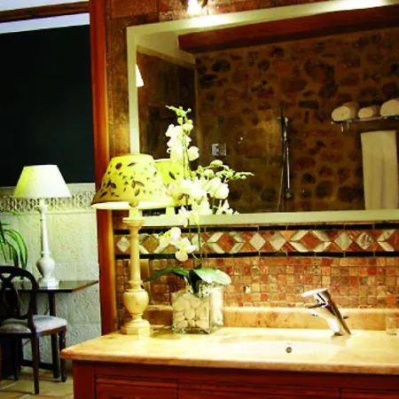 Casa Babel 3* Villalonga