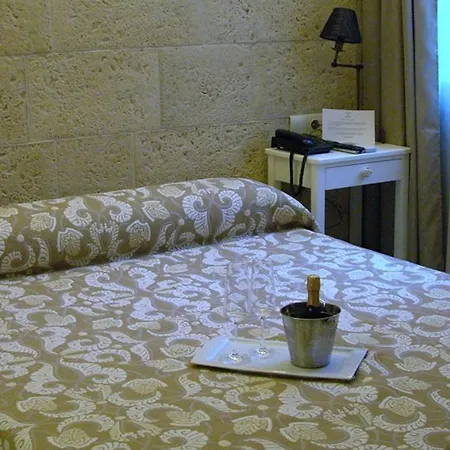 Casa Babel Hotel Villalonga