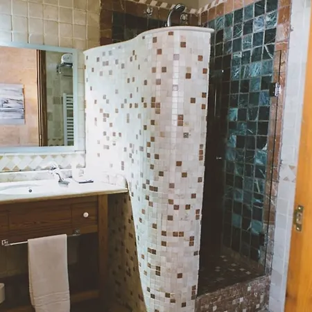 Casa Babel 3*