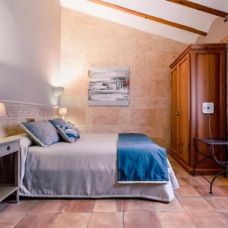 Casa Babel Hotel 3*