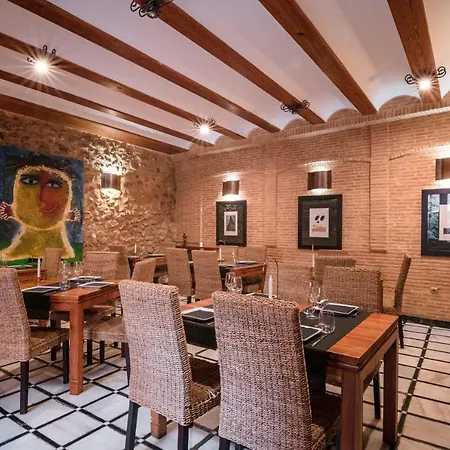 Casa Babel Отель Villalonga
